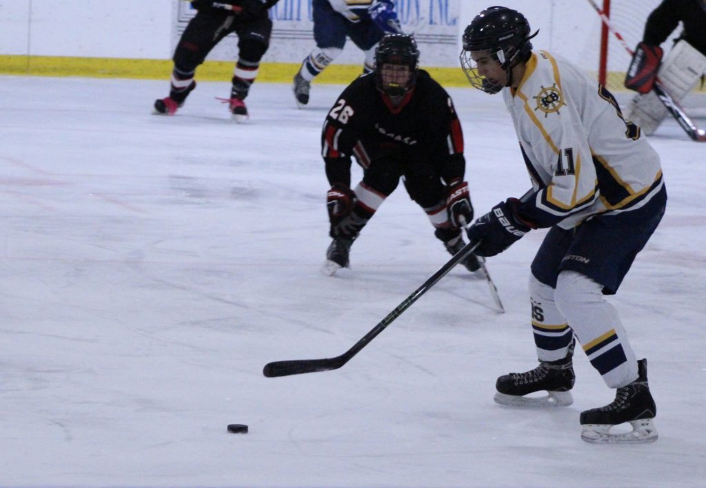 Mariner hockey players make fresh start with new alum coach Homer News