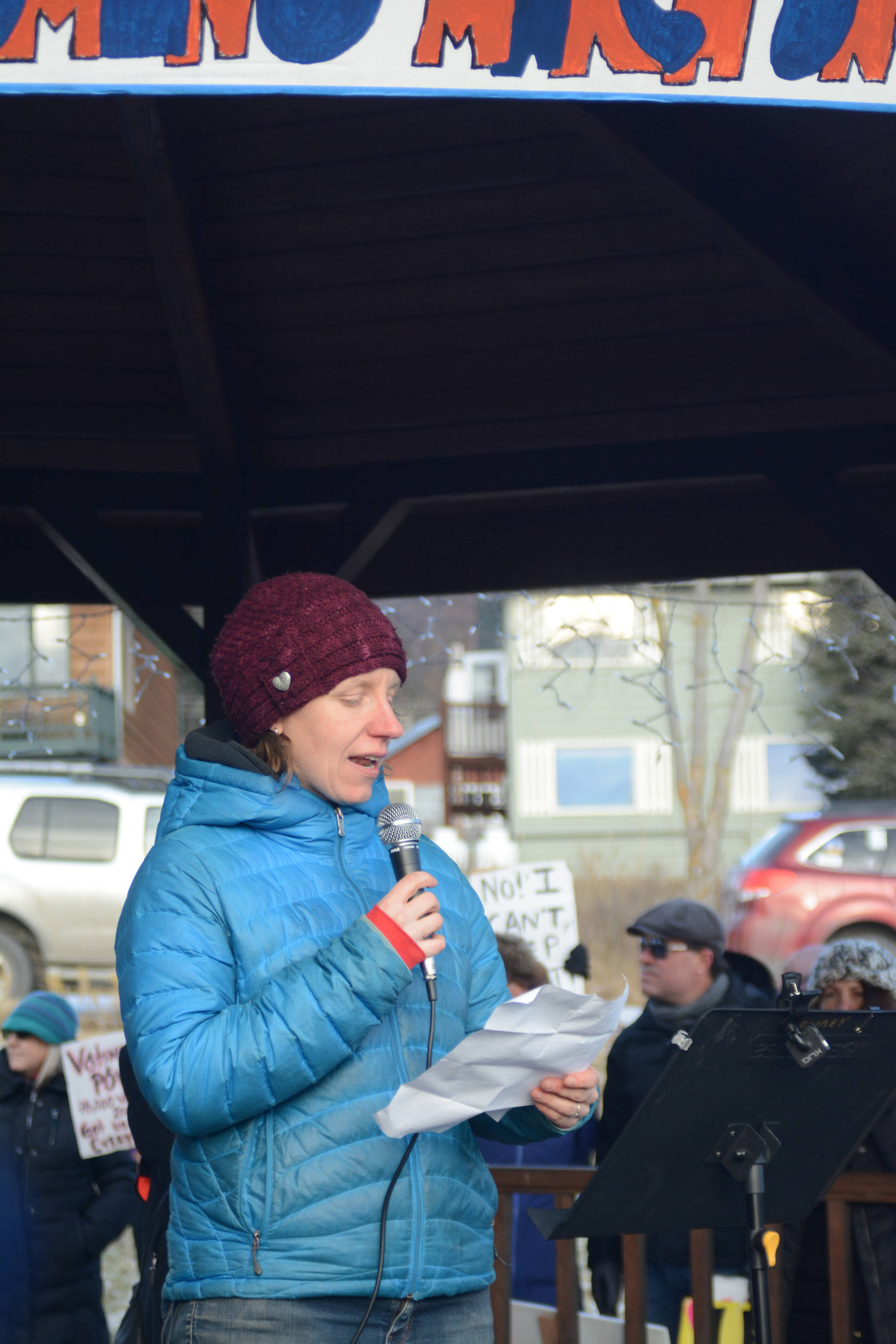 Homer City Council member Rachel Lord speaks at the Homer March for Women on Saturday. About 700 people walked in the march along Pioneer Avenue on Jan. 20, 2018, in Homer, Alaska. The line of marchers extended from Main Street to Kachemak Way. (Photo by Michael Armstrong/Homer News)