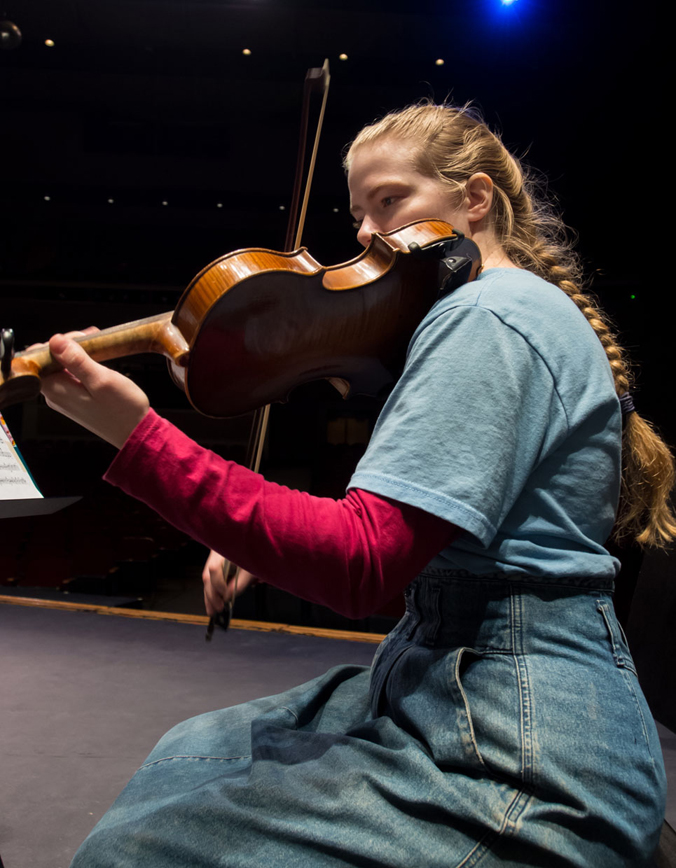 Violinist Aurora Firth at rehearsal.-Photo by Sue Biggs