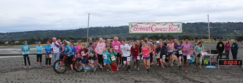 Sunday’s Breast Cancer Run was the first to be held on Mariners Beach. -Photo by McKibben Jackinsky, Homer News