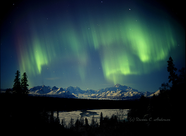 Dennis Anderson’s aurora photos are at the Fireweed Gallery.