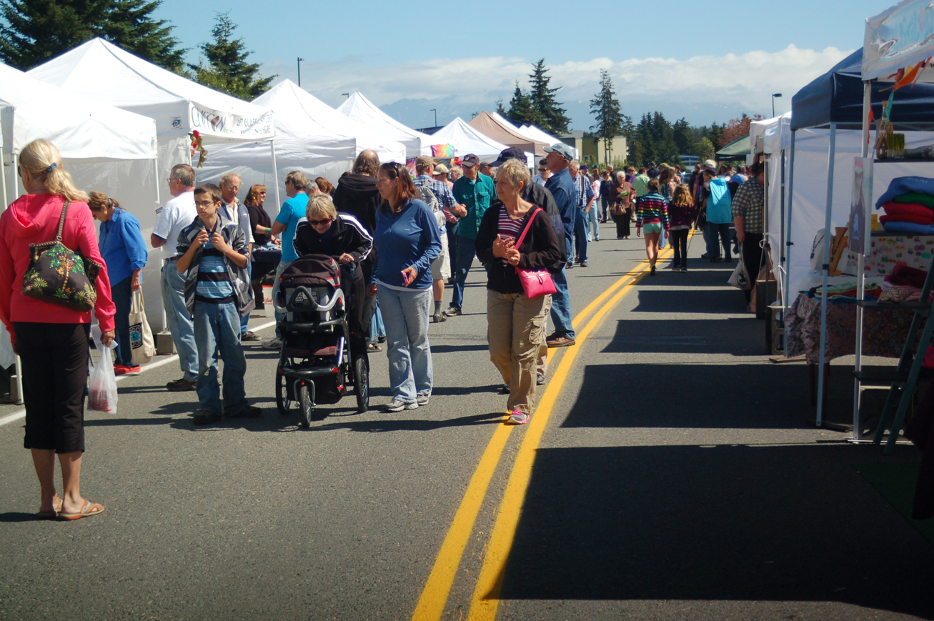 Visitors to the 2013 Homer Council on the Arts Street Faire enjoyed great weather with art, music and crafts. The event returns to Hazel Avenue from 10 a.m.-6 p.m. Saturday.