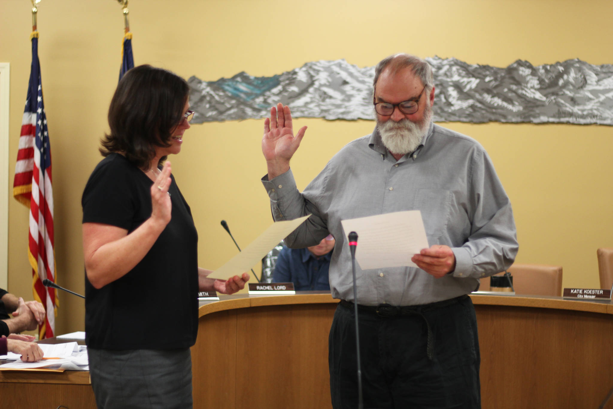 Ken Castner is sworn in as the new mayor of Homer on Monday, Oct. 8, 2018 at Homer City Hall in Homer, Alaska. (Photo by Megan Pacer/Homer News)