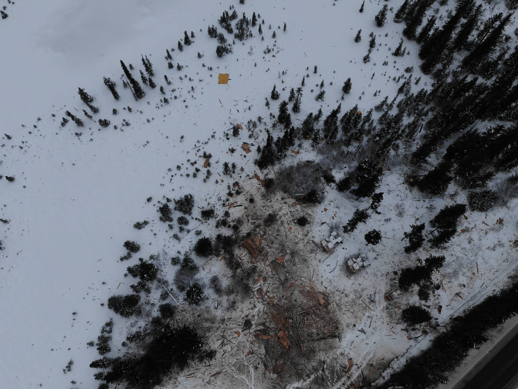 <span class="neFMT neFMT_PhotoCredit">Photo by Travis Ogden/Kachemak Emergency Services</span>                                An aerial drone photo shows the extent of the explosion of a house that blew up on Dec. 27, 2018, near Mile 166 Sterling Highway in Homer.