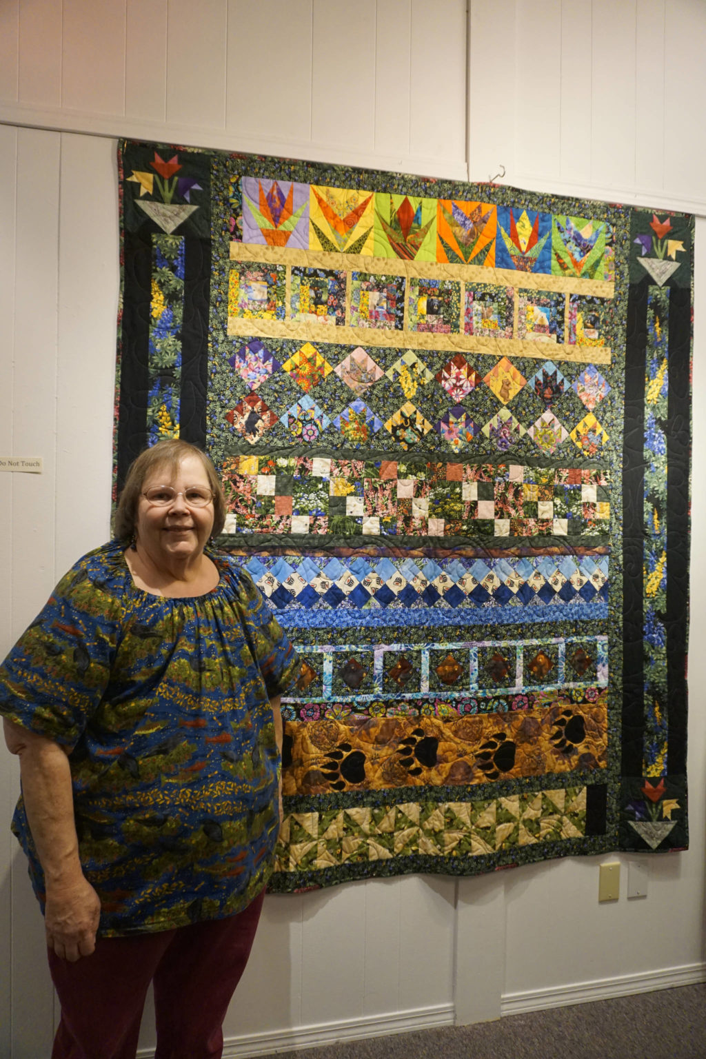 Group quilt exhibit shows collaboration on every work Homer News
