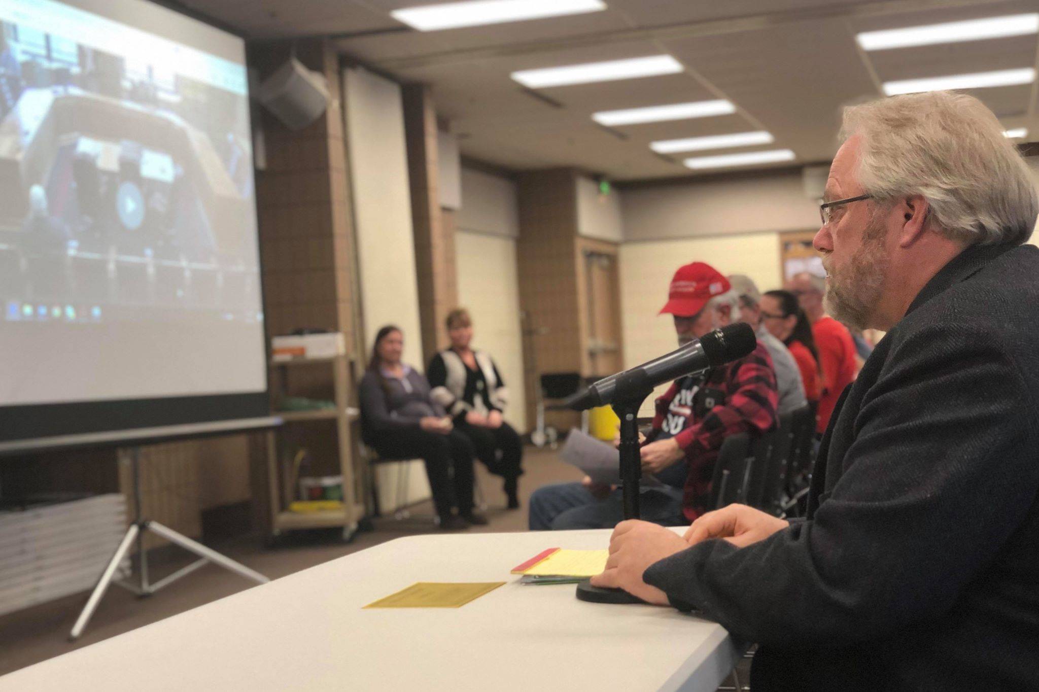 Dave Jones speaks to the House Finance Committee members in support of finding more diversified revenue sources for the state budget on Saturday, March 23, 2019, at the Soldotna Sports Complex in Soldotna, Alaska. (Photo by Victoria Petersen/Peninsula Clarion)