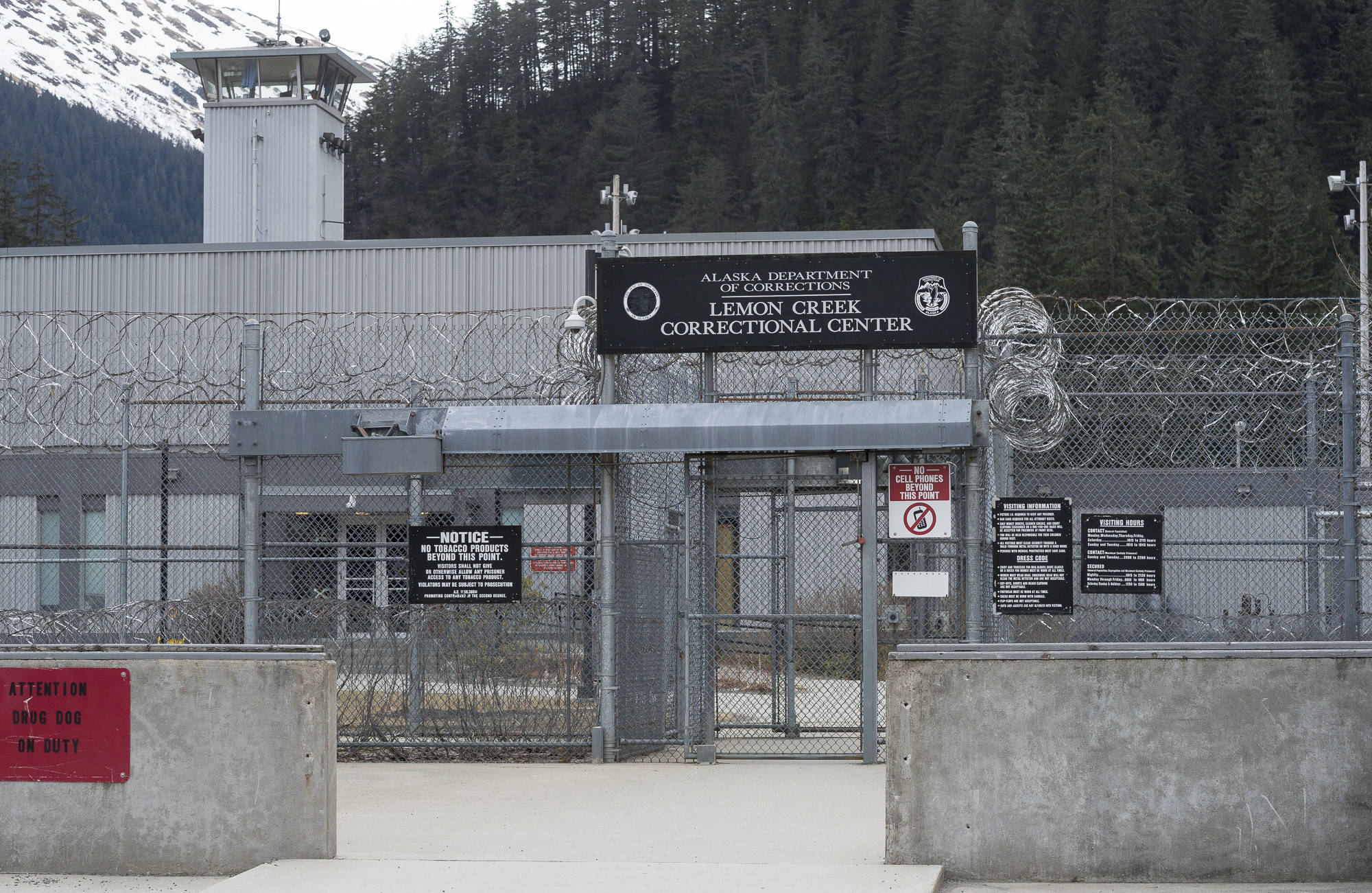 Alaska prisoners to be sent out of state