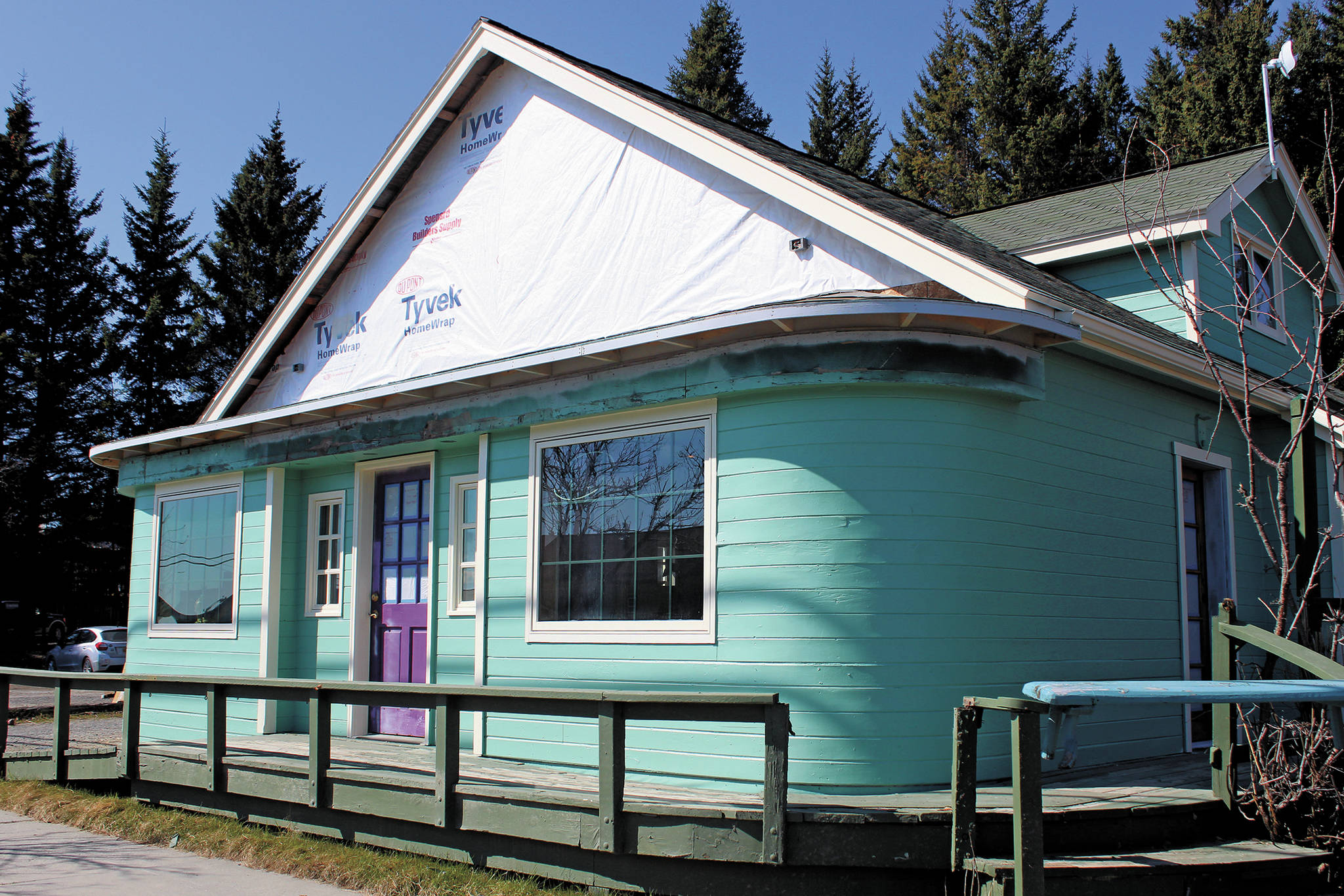 The Little Mermaid restaurant basks in a fresh coat of paint Tuesday, April 28, 2020 on Pioneer Avenue in Homer, Alaska. The restaurant is set to open in its new in-town location on May 1. (Photo by Megan Pacer/Homer News)