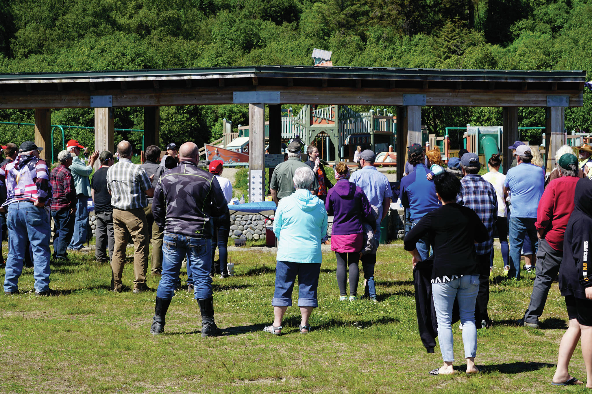 A group of about 125 people listen to Rep. Sarah Vance, R-Alaska, at a kickoff for her re-election campaign on Sunday, June 14, 2020, at Karen Hornaday Park in Homer, Alaska. (Photo by Michael Armstrong/Homer News)