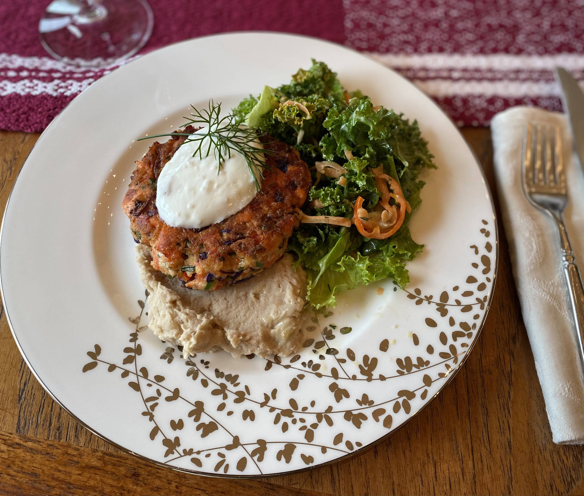 Bell pepper, cabbage and onions add flavor and texture to this salmon cake recipe. (Photo by Tress Dale/Peninsula Clarion)