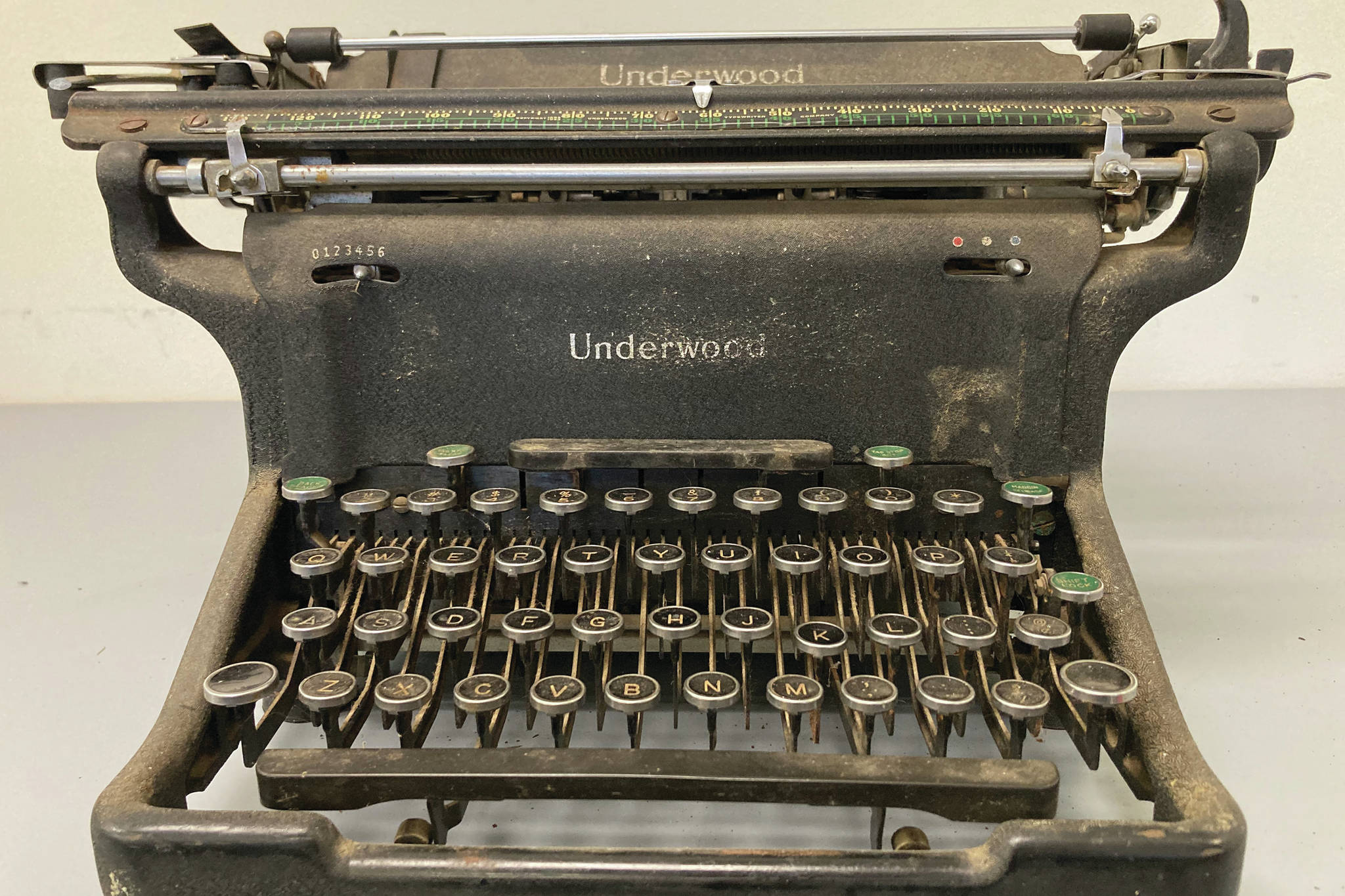 A vintage Underwood typewriter is seen on Jan. 28, 2021, at the Homer News in Homer, Alaska. An anonymous donor left the typewriter at the Homer News with a note saying it was used to type the first edition of the Homer News in January 1964, but this has not been verified. (Photo by Michael Armstrong/Homer News)