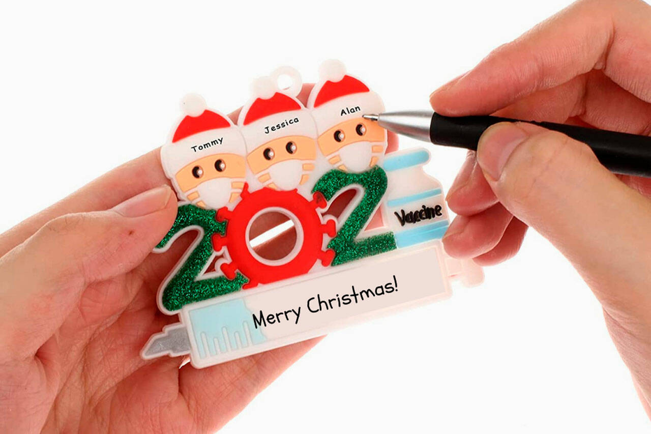 2021 Christmas Ornament Reviews – Viral Gift Worth the Money?