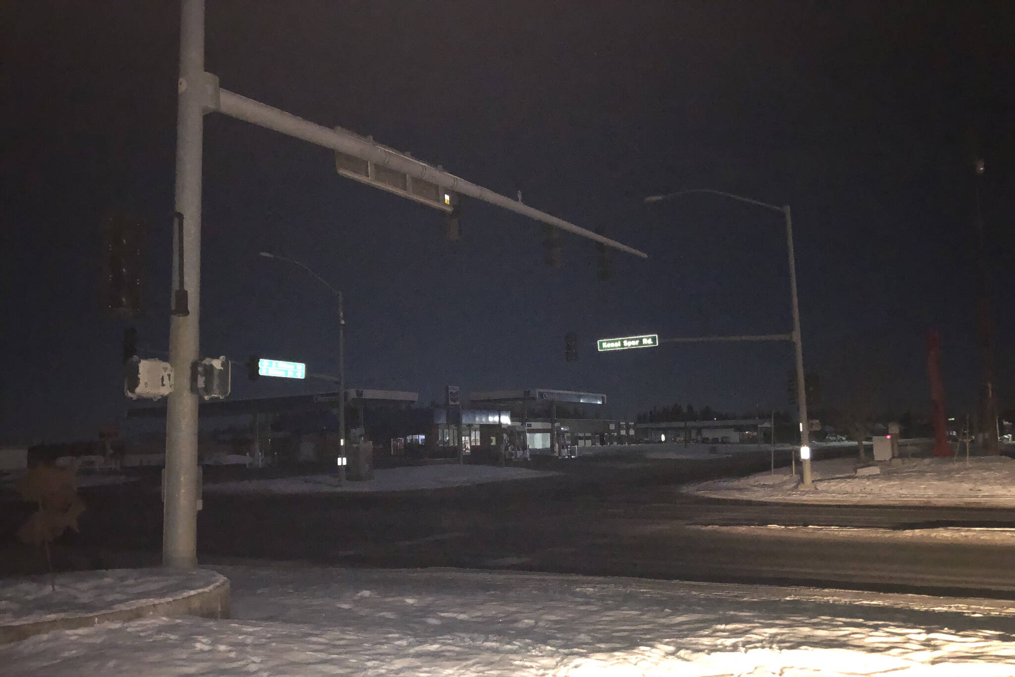 Camille Botello/Peninsula Clarion
The intersection of Willow Street and the Kenai Spur Highway shows stoplights out Wednesday night as approximately 2,700 people experienced a Homer Electric Association power outage.
