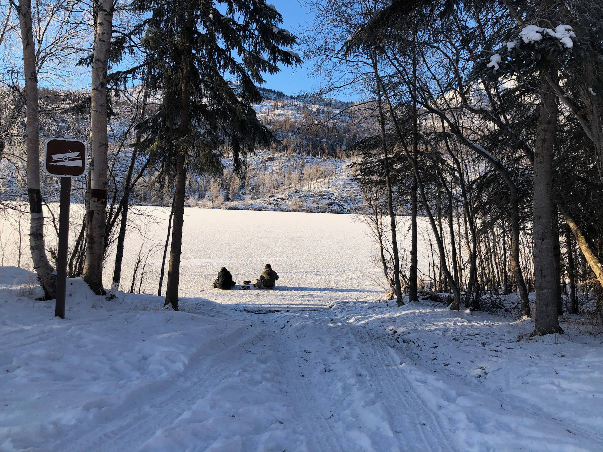 Skating on Jean Lake on Nov. 21, 2021. (Photo courtesy Sabine Poux)