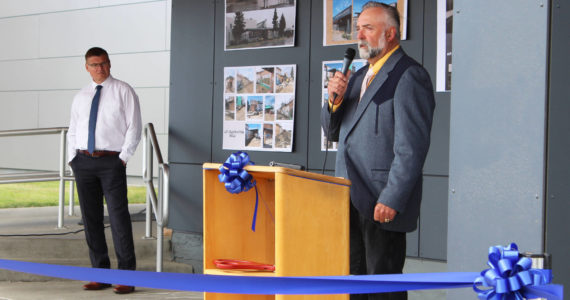 Ashlyn O’Hara / Peninsula Clarion
State Rep. Ron Gillham speaks at a ribbon-cutting ceremony Aug. 6. at Kenai Municipal Airport.