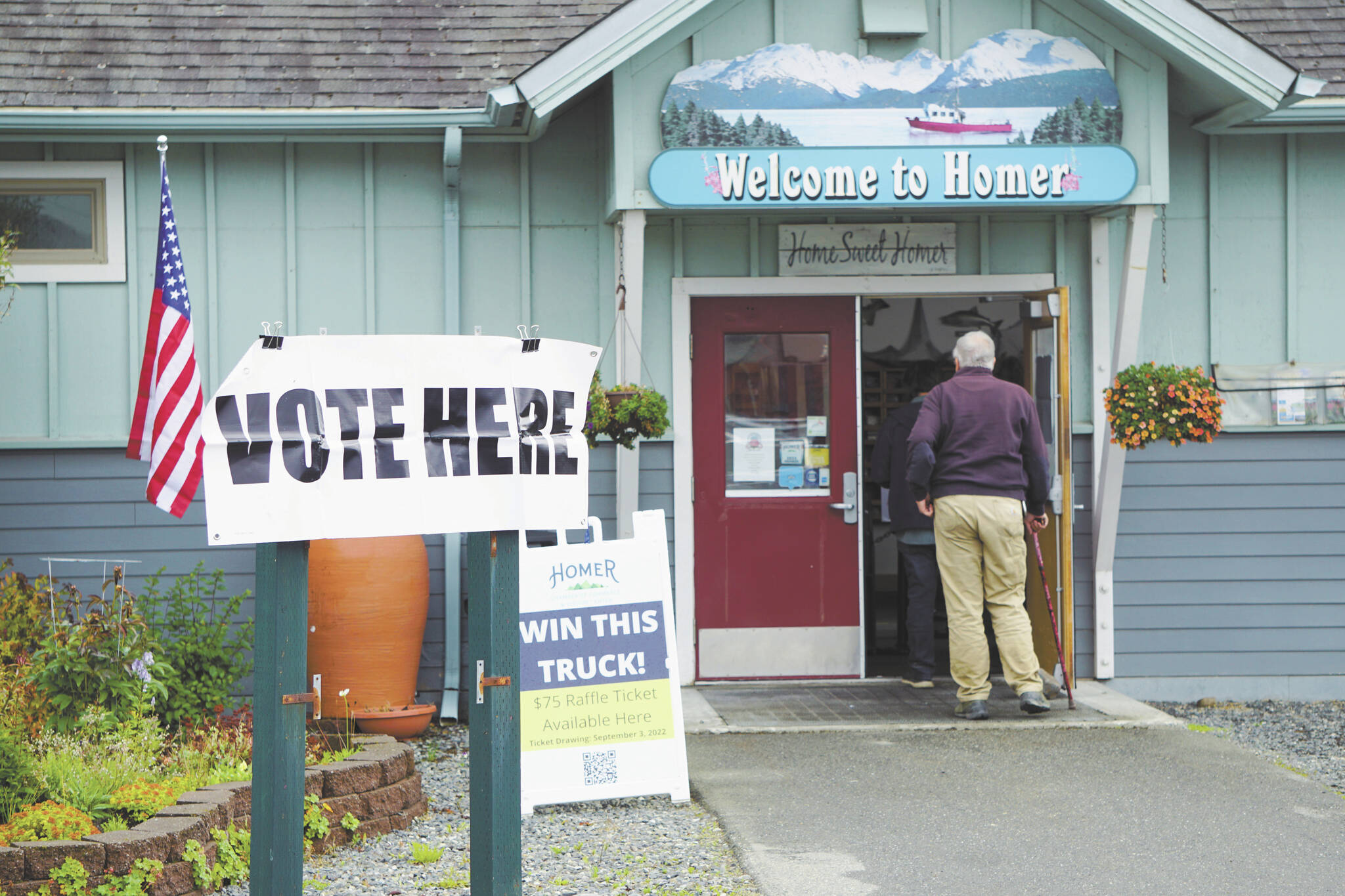 Photo by Michael Armstrong/Homer News 
A line of voters runs out the door of the Diamond Ridge Voting Precinct at the Homer Chamber of Commerce and Visitor Center on Election Day, Tuesday, Aug. 16. Chamber Executive Director Brad Anderson said he had never seen the amount of people coming through the polling place.