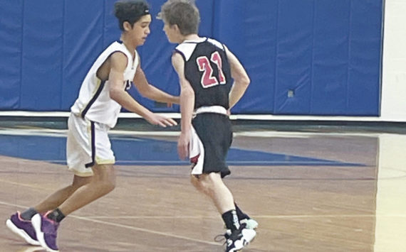 Homer High School C team player Jai Badajos in Alice Witte Gym on Friday, Jan. 13, 2023. The C team competed against Kenai Central High School. (Photo Emilie Springer/Homer News)