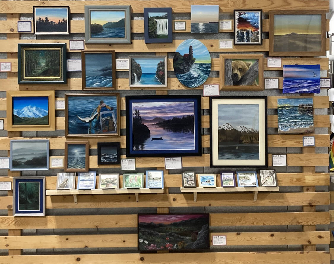 Nature and wildlife paintings by Leah Dunn are on display through January at Grace Ridge Brewing, as seen on Friday, Jan. 20, 2023. (Photo by Christina Whiting)