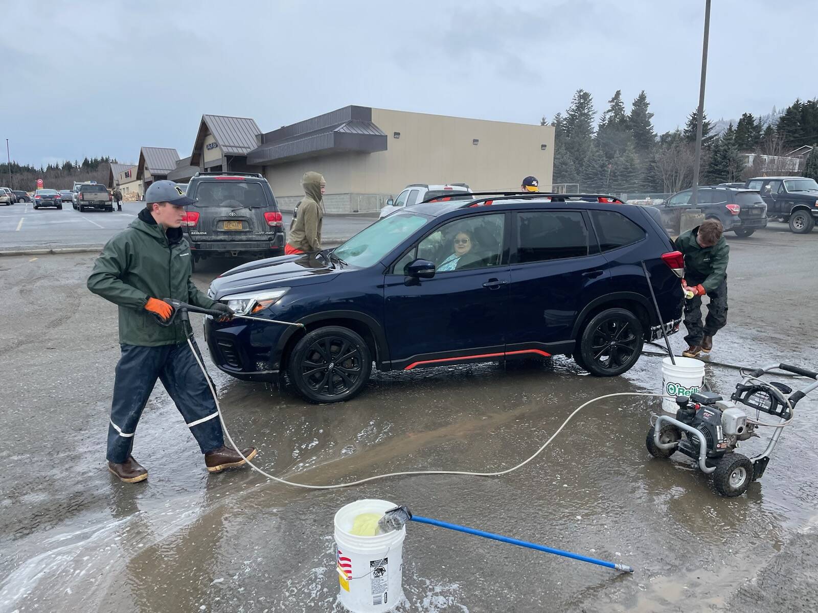 Homer High School Mariners hold their annual car washer fundraiser for HHS Mariner baseball on Saturday<ins>, April 15, 2023</ins> in the parking lot of Wells Fargo<ins> in Homer, Alaska</ins>. (Photo provided by Kate Crowley)