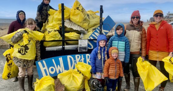 HOWL youth and adults clean Bishop’s Beach on Earth Day, Saturday<ins>, April 22, 2023</ins>. From left to right, Quinn Blackstock, Kate Crowley, Declan Gaylord, Ellowyn Hansen, Bjarn Hansen, Charlie Mitchell, Jamie Cloud, Ashley Hansen. Photo by Christina Whiting