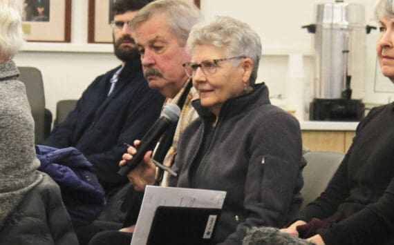 LaDawn Druce asks Sen. Jesse Bjorkman a question during a town hall event on Saturday, Feb. 25, 2023, in Soldotna, Alaska. (Ashlyn O’Hara/Peninsula Clarion)