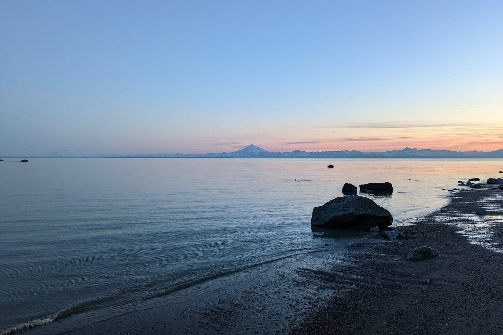 Erin Thompson/Peninsula Clarion file photo
Mount Redoubt can be seen across Cook Inlet from North Kenai Beach on Thursday, July 2, 2022.