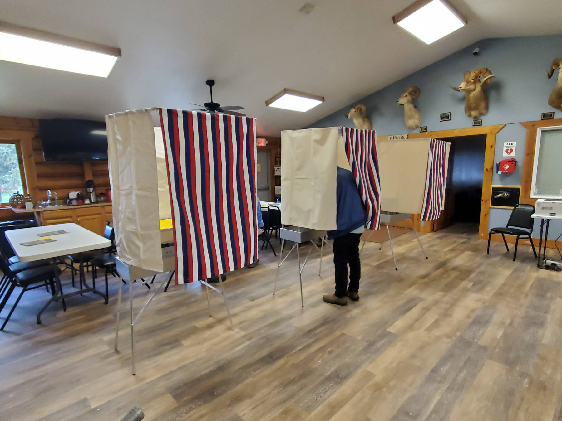 A voter fills out their ballot on Election Day, Tuesday, Oct. 7, 2025, at the Anchor Point Community and Senior Center in Anchor Point, Alaska. (Delcenia Cosman/Homer News)