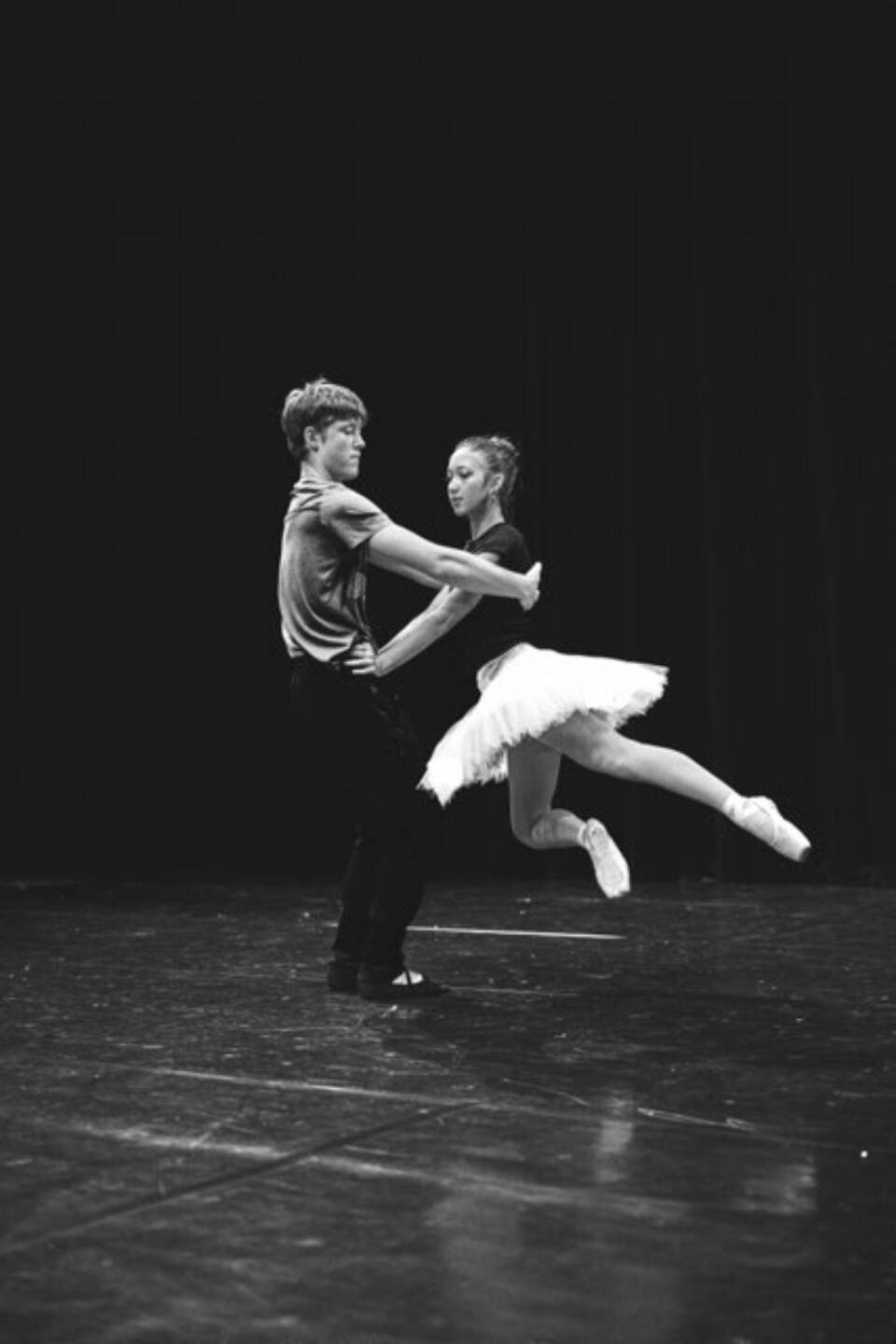 Photo courtesy Chris Kincaid/RCKincaidPhoto
Haven Geysbeek and Ahni Cook, members of “The Nutcracker” cast, rehearse on the Homer High School Mariner Theatre stage on Saturday, Nov. 15.<ins>, 2025, in Homer, Alaska</ins>
