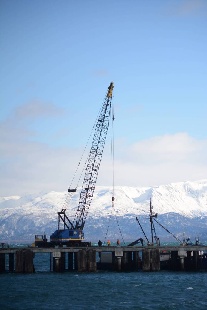 Consulting firm briefs council on Deep Water Dock options