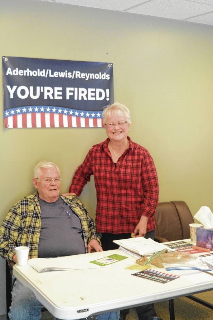 Resolution emails show backstage political process