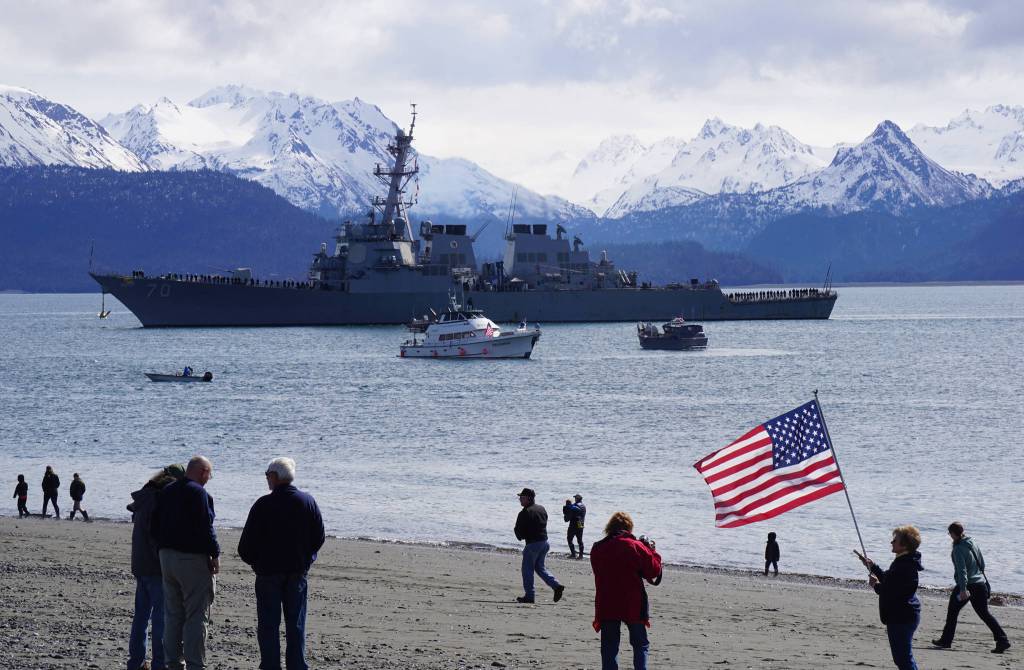 Homer gives huge welcome to USS Hopper