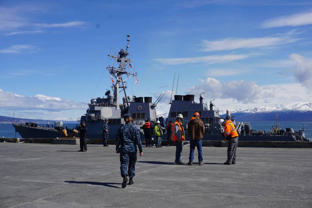 Homer gives huge welcome to USS Hopper