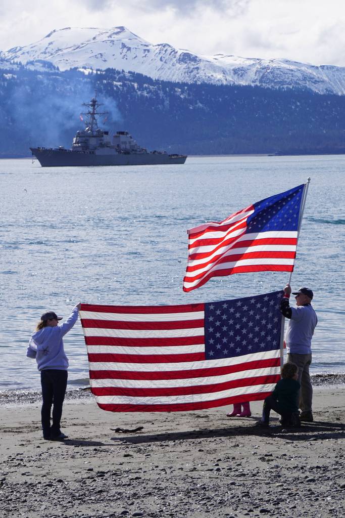Homer gives huge welcome to USS Hopper