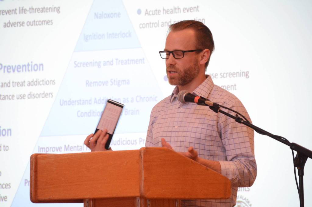 Town continues discussion on opioid addiction