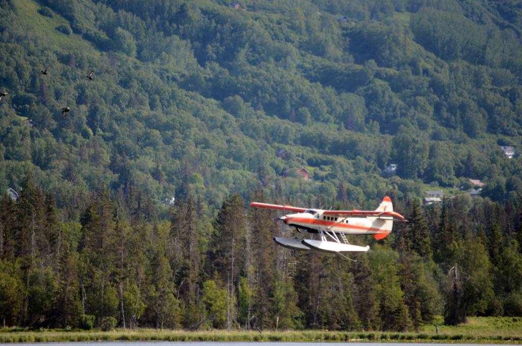 FAA: Address noise through aviation safety