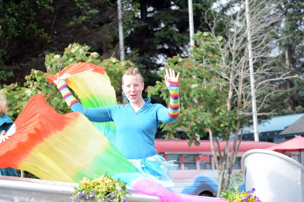 Sun shines on the Fourth