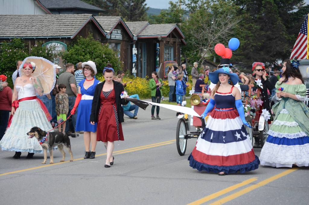 Sun shines on the Fourth