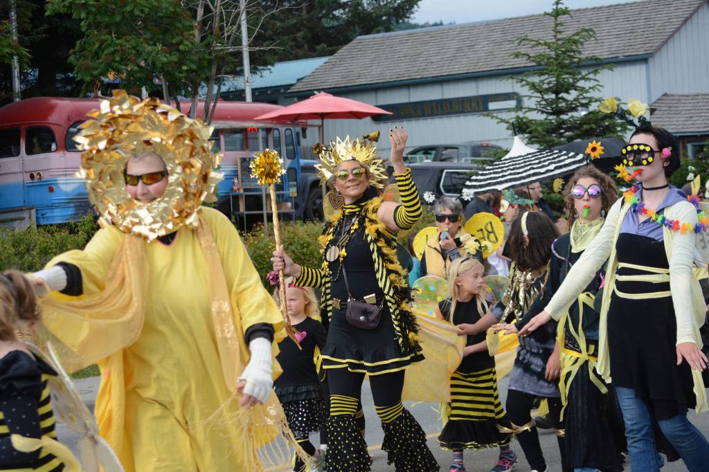 Sun shines on the Fourth