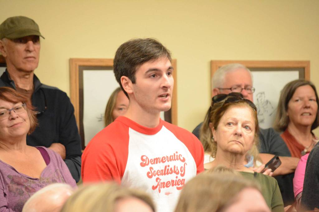 Murkowski willing to work with Dems on health care