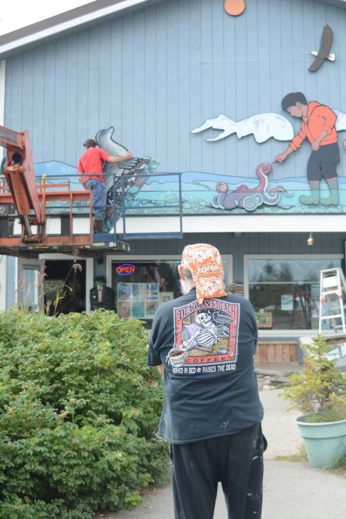 CACS installs new mural