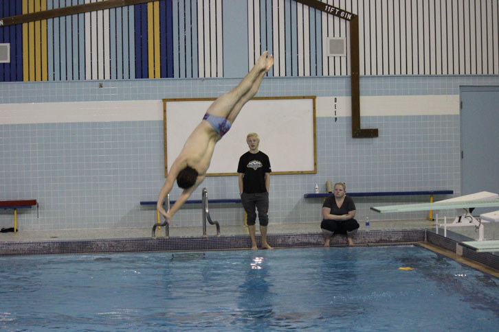 Swimmers, divers looking strong as Regions approach