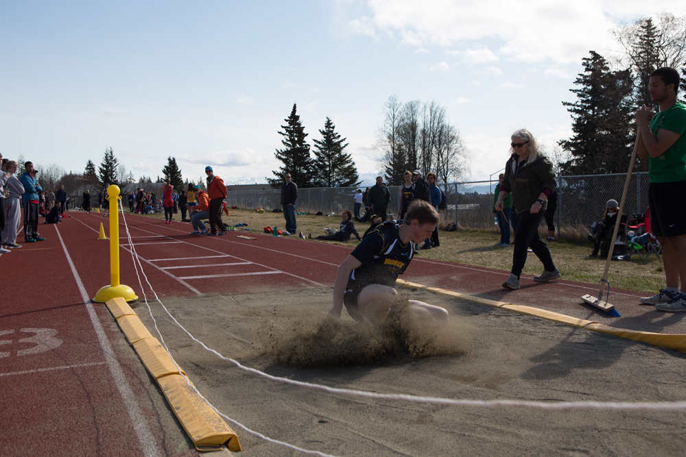 Personal bests, hospitality mark meet