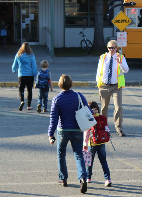 Brady Shealy faces kindergarten at Paul Banks with his parents, Dave and Karen.