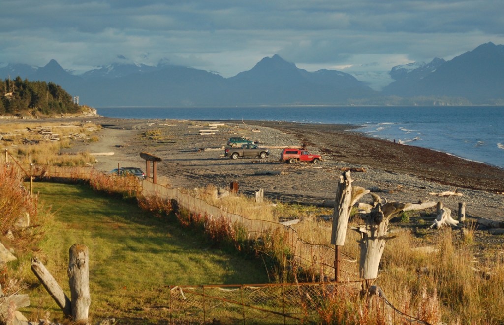 Rick and Connie Vann built public pedestrian access to Bishop’s Beach from their property, seen here at the end of Main Street. The parking lot at the Beluga Place beach access was recently paved.-Photo by Michael Armstrong, Homer News