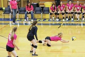 Homer volleyball splits weekend games against Seward, Nikiski