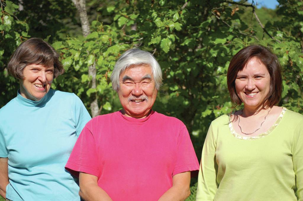 Turid, Ron and Heidi Senungetuk posr for a photo on June 30, 2008, at their Homer home. (Photo by Michael Armstrong/Homer News)