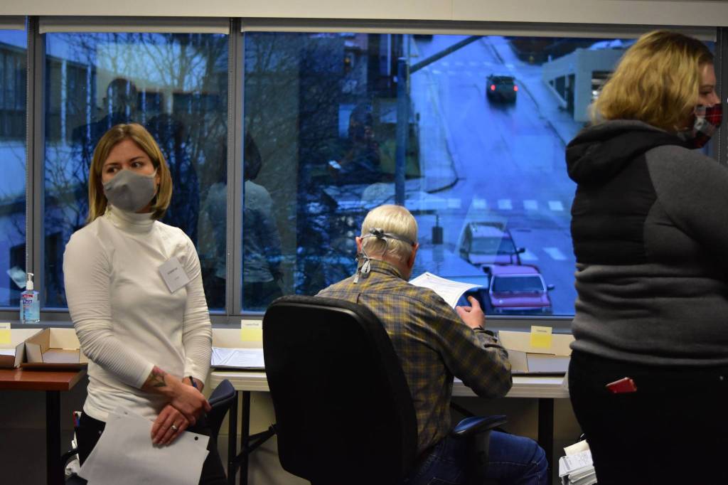 Peter Segall / Juneau Empire
Democrat Liz Snyder, left, watches the recount process at the Division of Elections directors office in Juneau on Friday. Synder beat incumbent Republican Lance Pruitt by 11 votes and a recount was requested in the election.