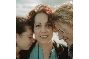 Brett Nicole Thompson Glidden