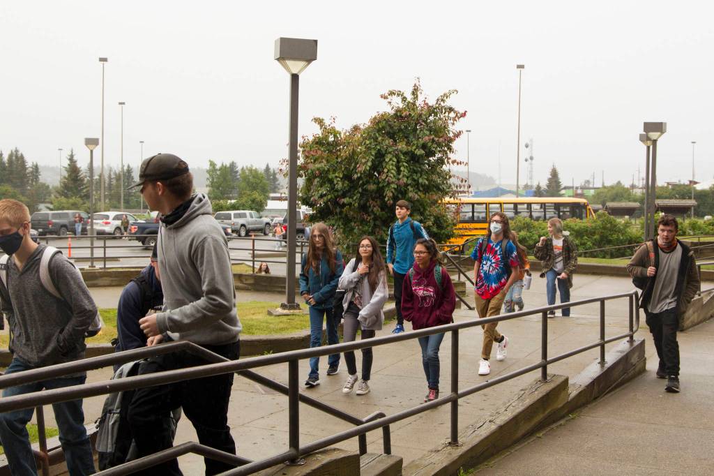 Homer High School students arrive for their first day of class on Aug. 17. (Photo by Sarah Knapp/Homer News)