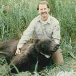 Ed Bangs in 1984 with the first female brown bear radio-collared on the Kenai. (Photo courtesy USFWS)